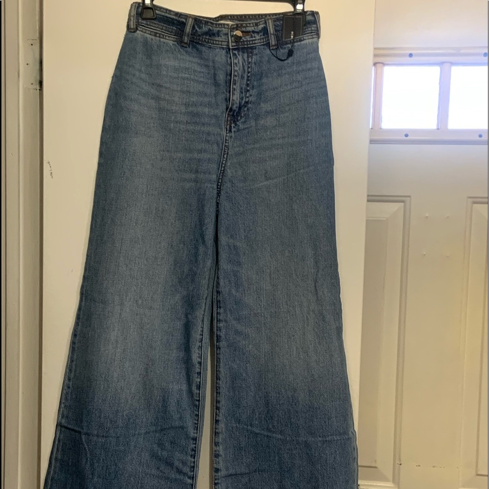 Wide leg jeans